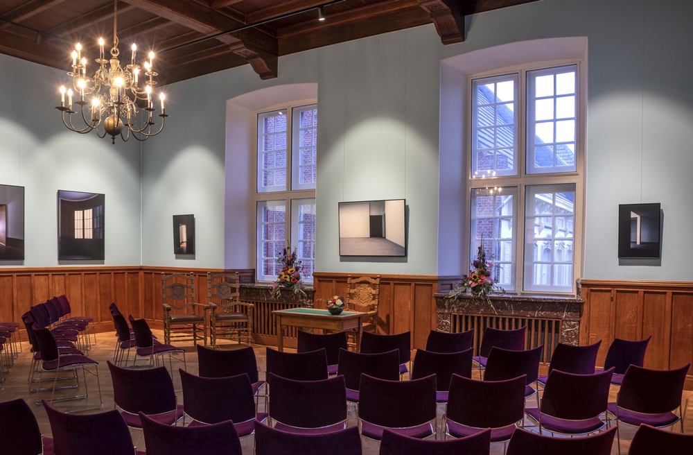 Foto 'Huwelijk Museum W - Trouwzaal raadzaal 01'.